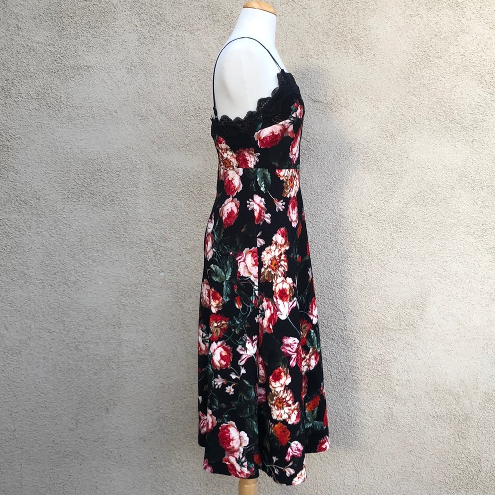 FOXIEDOX FLORAL DRESS - Picture 3 of 12